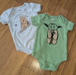 Star Wars Green Yoda and Gray Wookiee Bodysuits, 3 Months, EUC